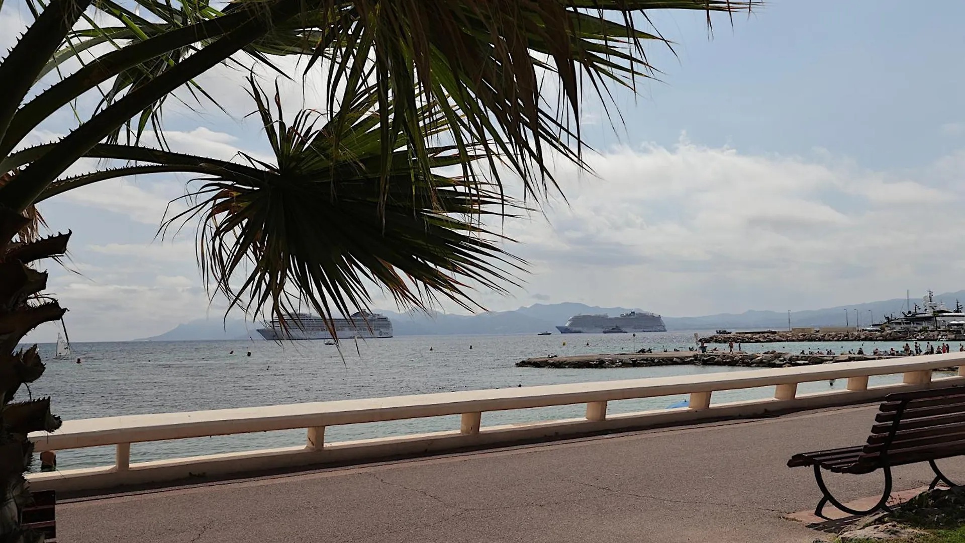 Apartment Appartement L'Etang Cannes Pointe Croisette